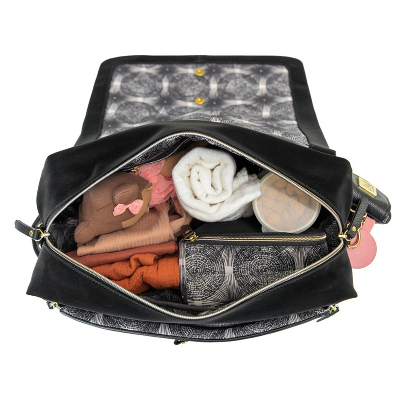 Baby Diaper Backpack with Changing Station Custom PU Material Bag For Mom and Dad