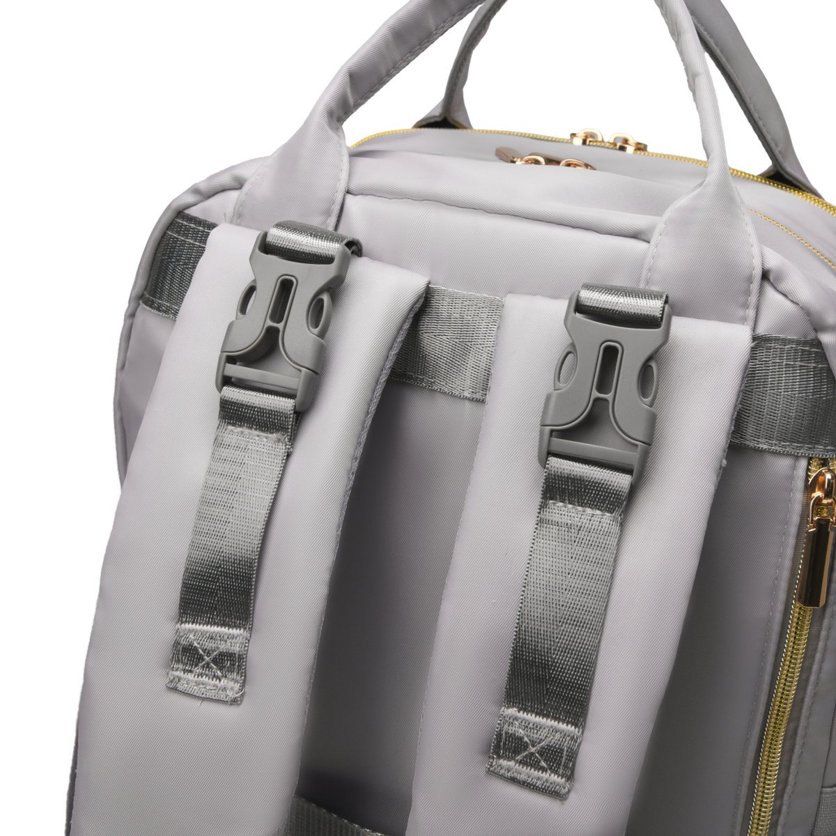 Do We Really Need a Diaper Bag? A Business Analysis for B2B Partners 5 DSC 5864 4